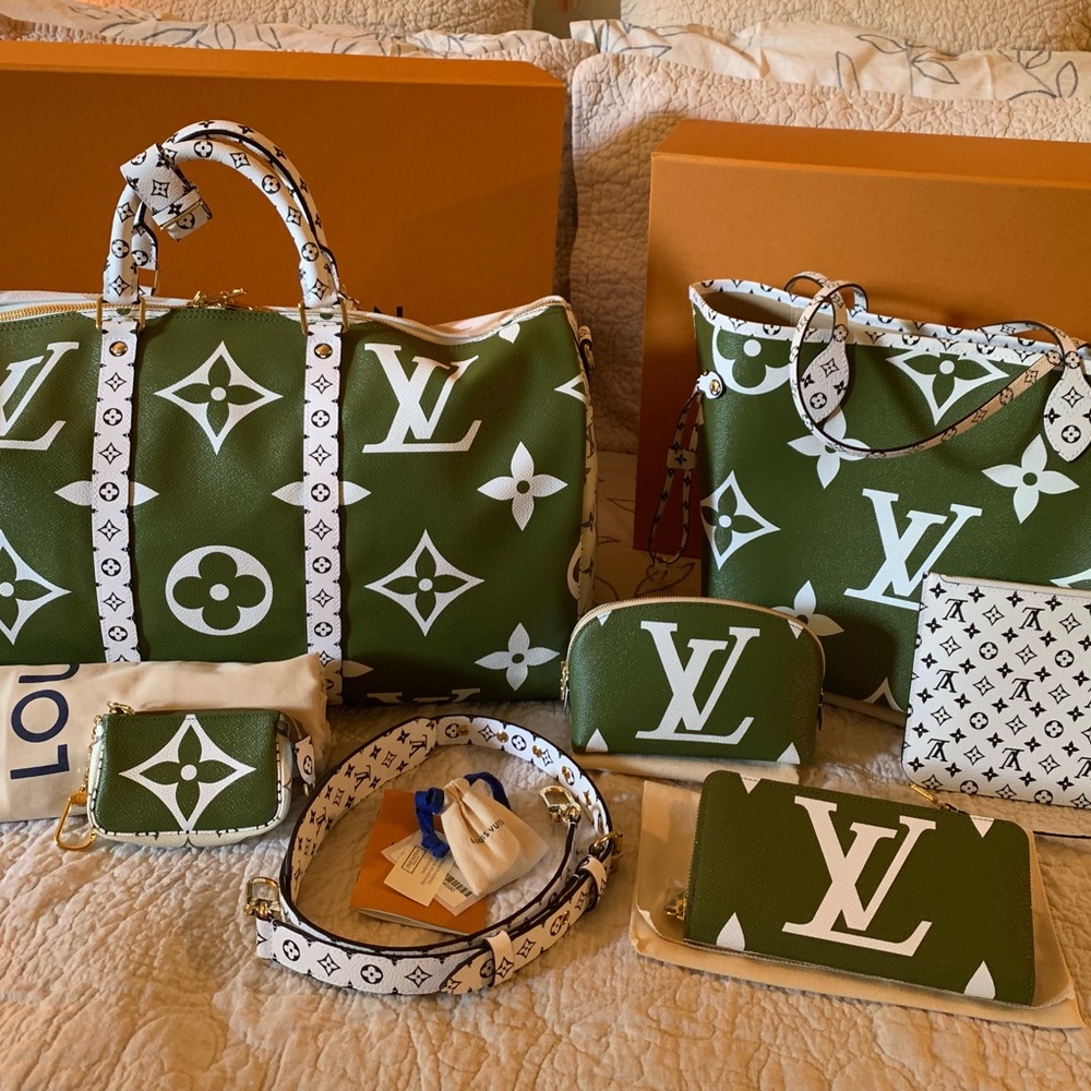 🌸Limited Edition Louis Vuitton🌸